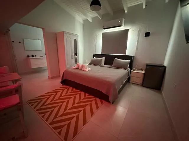 Aparthotel Executive Inn Aruba Room Swiss #5 Oranjestad